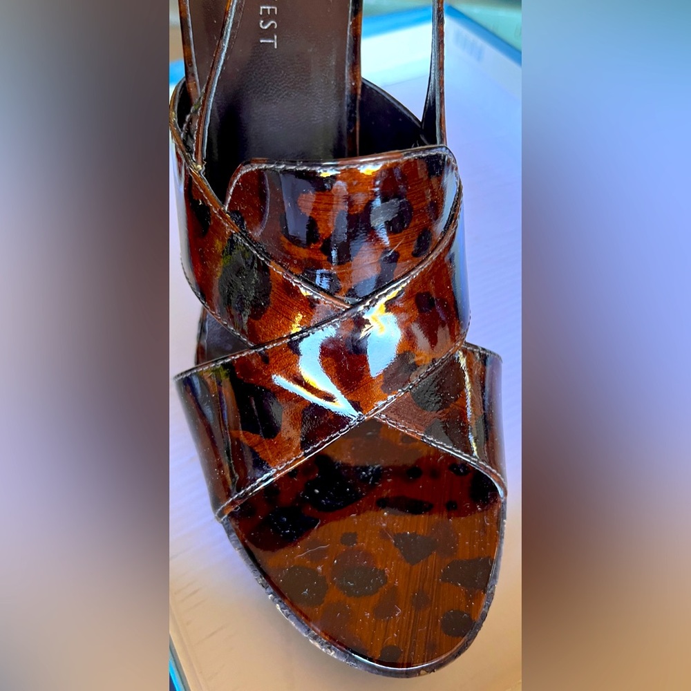 New Nine West Patent Platform Leopard Heels. Size 9.